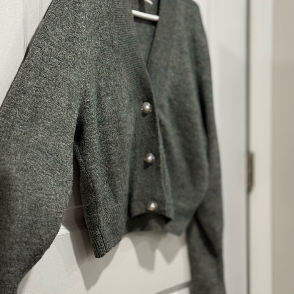 Women's Gray Cardigan Sweater